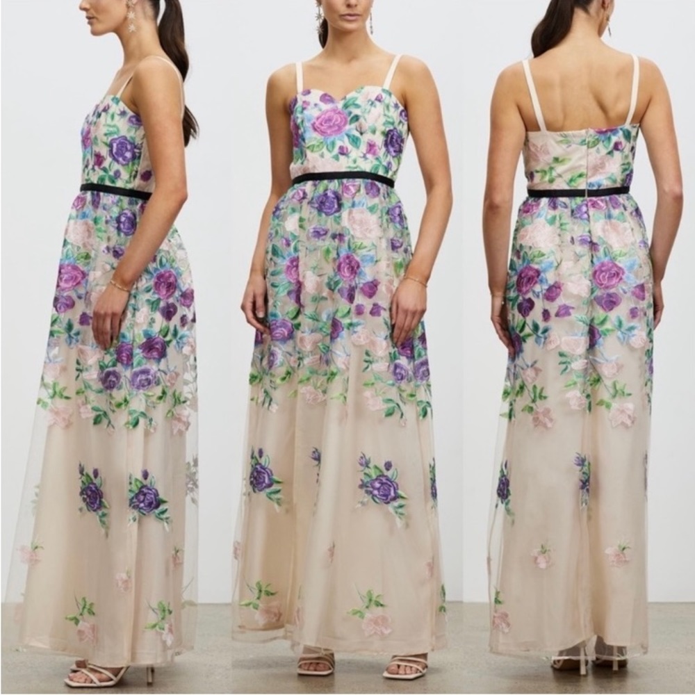 [Chi Chi London] Strapless Embroidered Maxi Dress